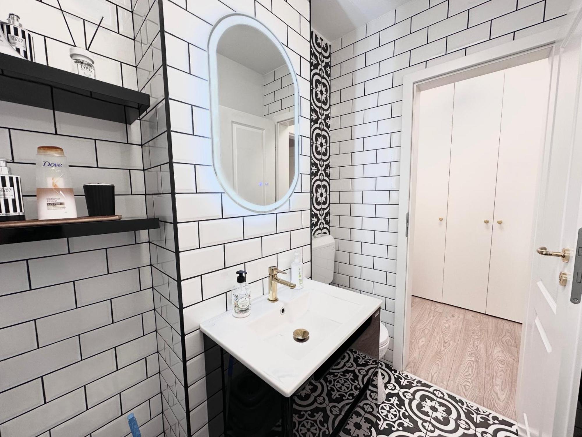 אלבה לוליה Central Spacious Apartment With Balcony - Alba Carolina מראה חיצוני תמונה